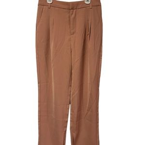 peach work trousers